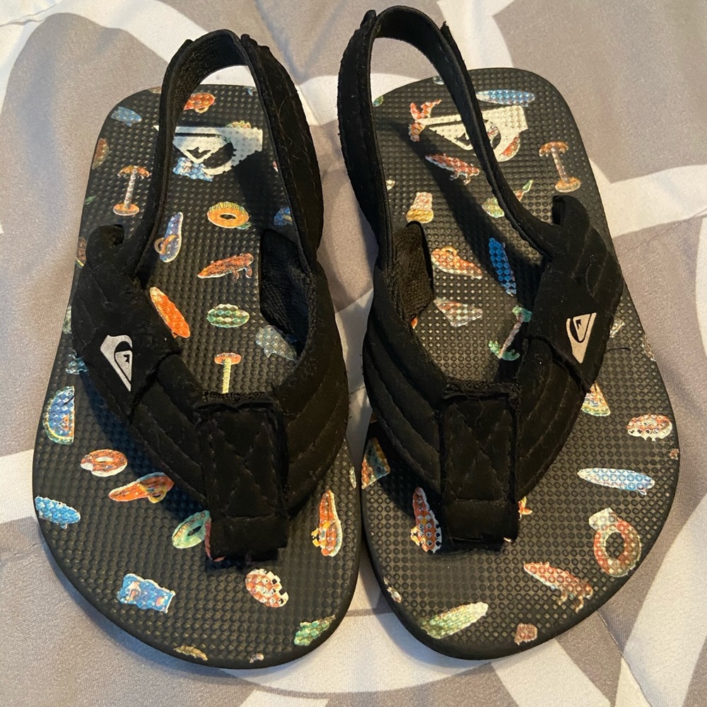 Quicksilver Flip Flops. Toddler Boy Size 6.